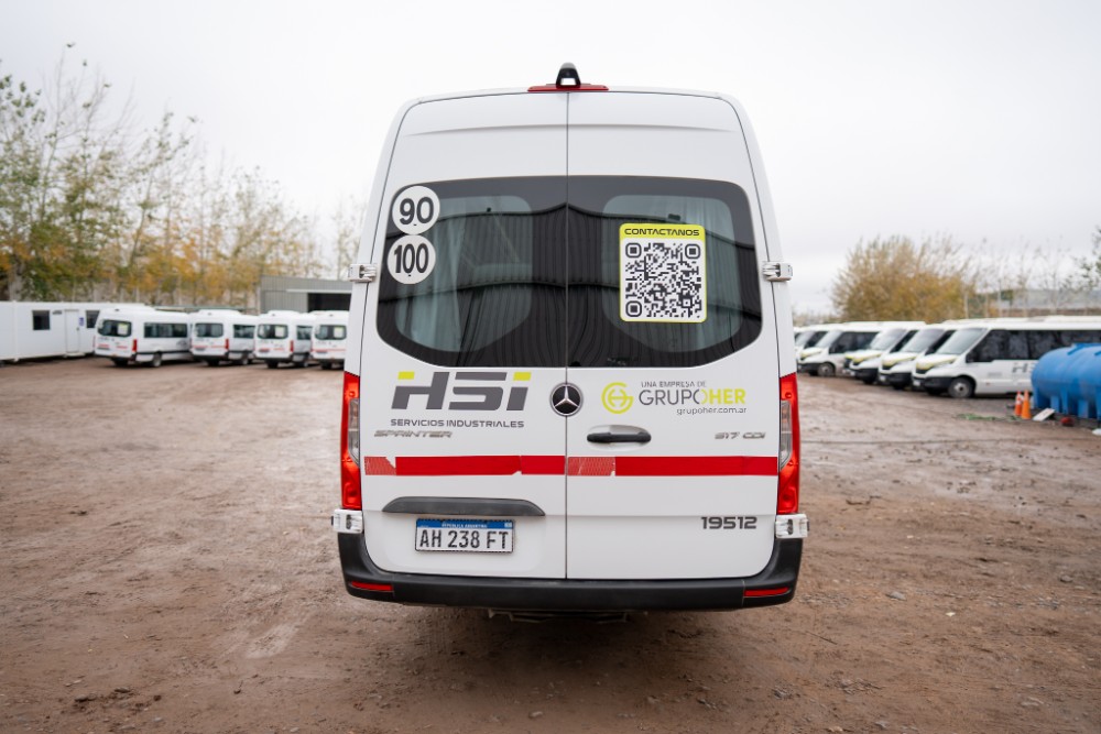 Mercedes-Benz SPRINTER 517 CDI MINIBUS — foto 4